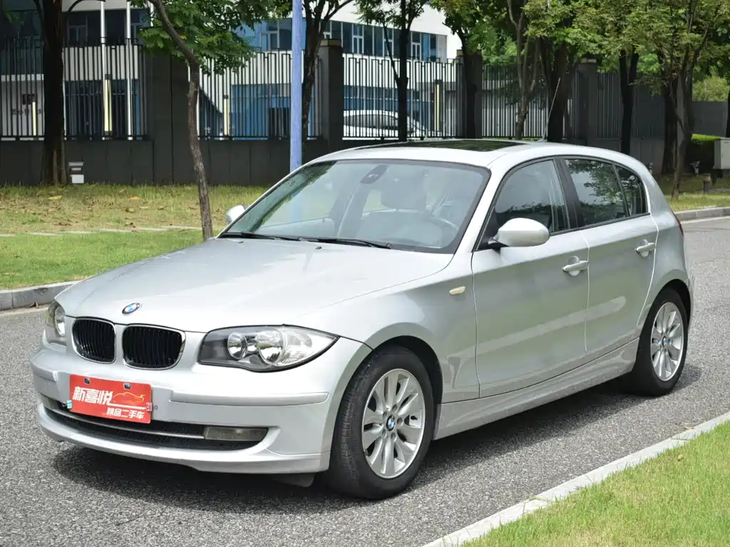 BMW 1 Series (Import)