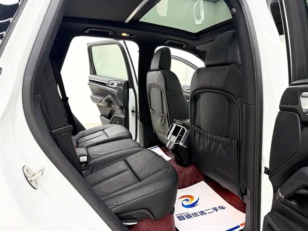 Porsche Cayenne 2011 Cayenne S 4.8L