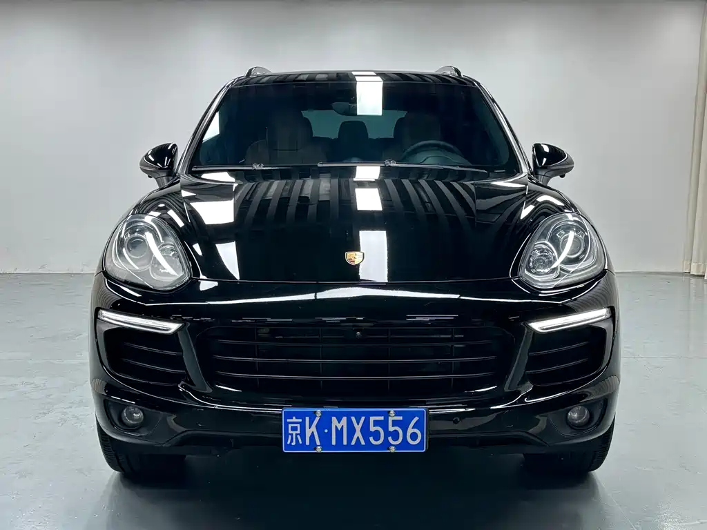 Porsche Cayenne — миниатюра 2