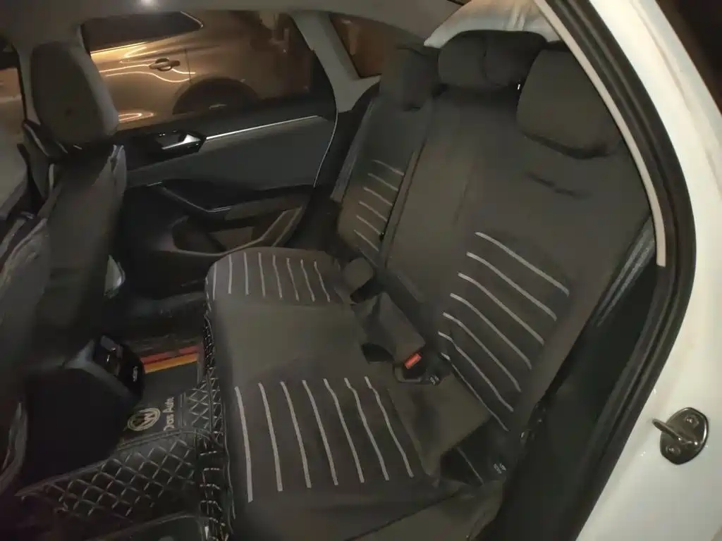 Volkswagen Sagitar — миниатюра 15