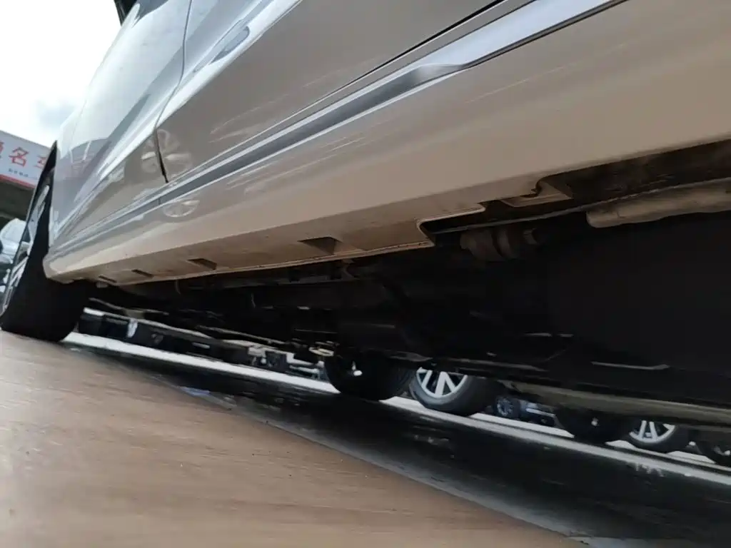 BYD MAX — миниатюра 22