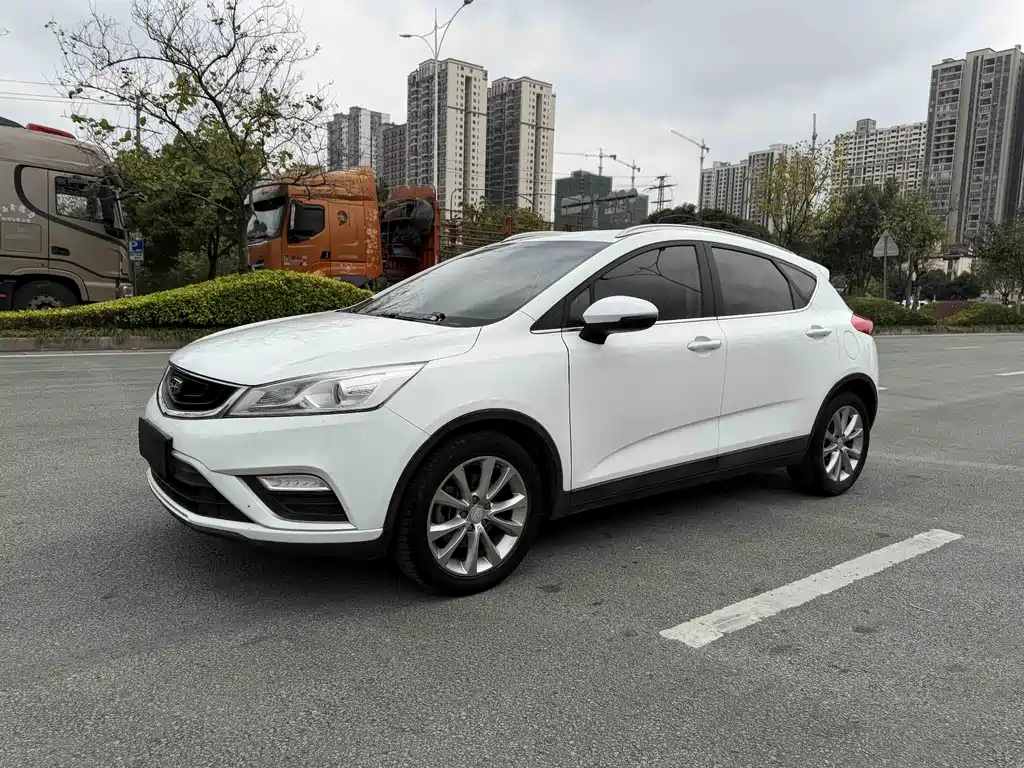 Купить Geely Emgrand GS