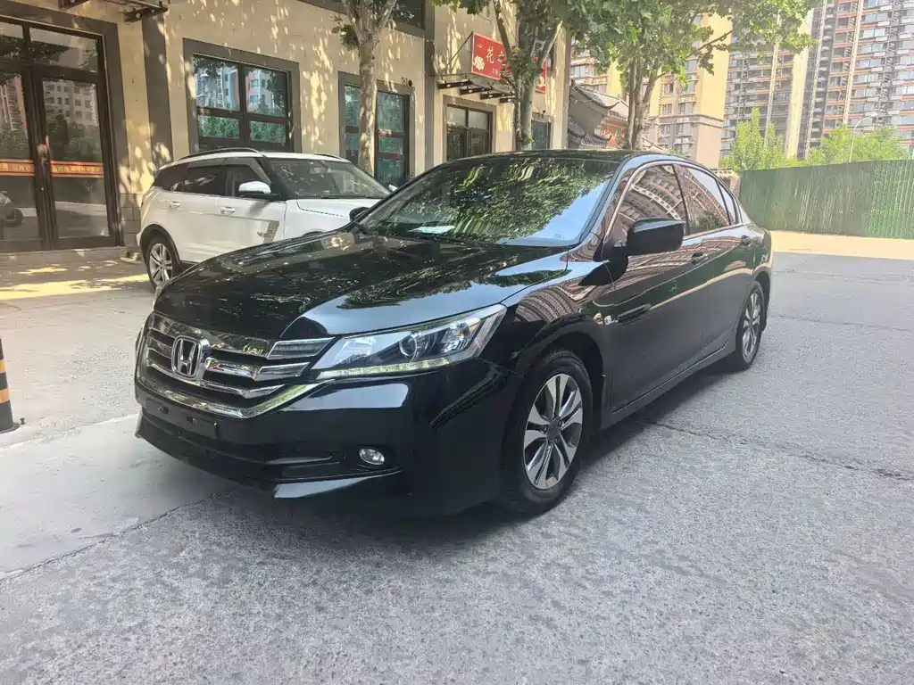 Купить Honda Accord