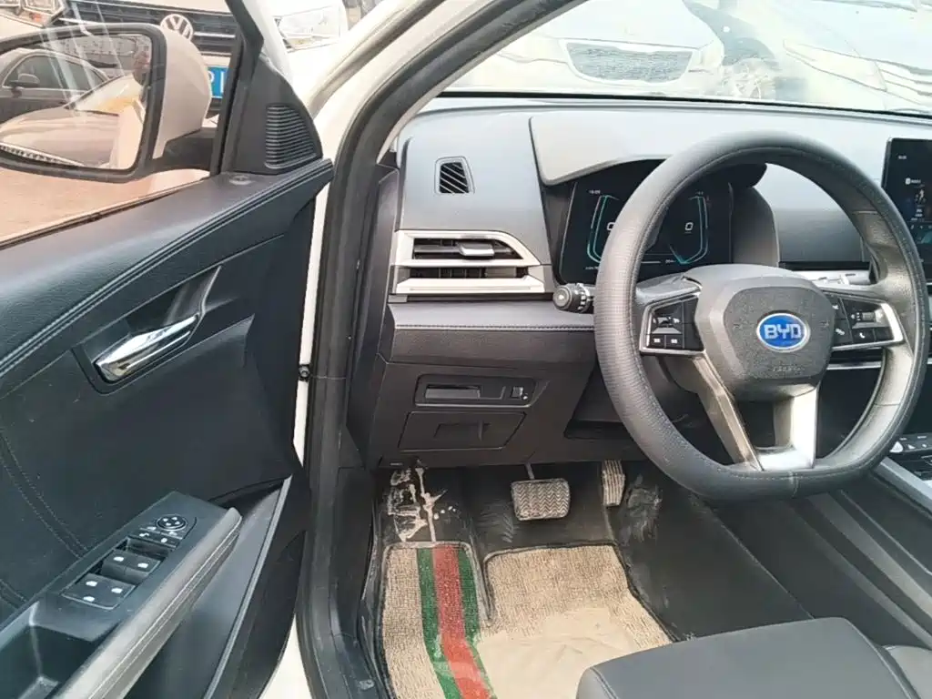 BYD e2 — миниатюра 16