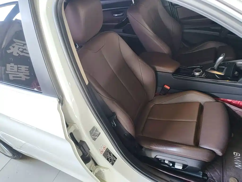 BMW 3 Series — миниатюра 25