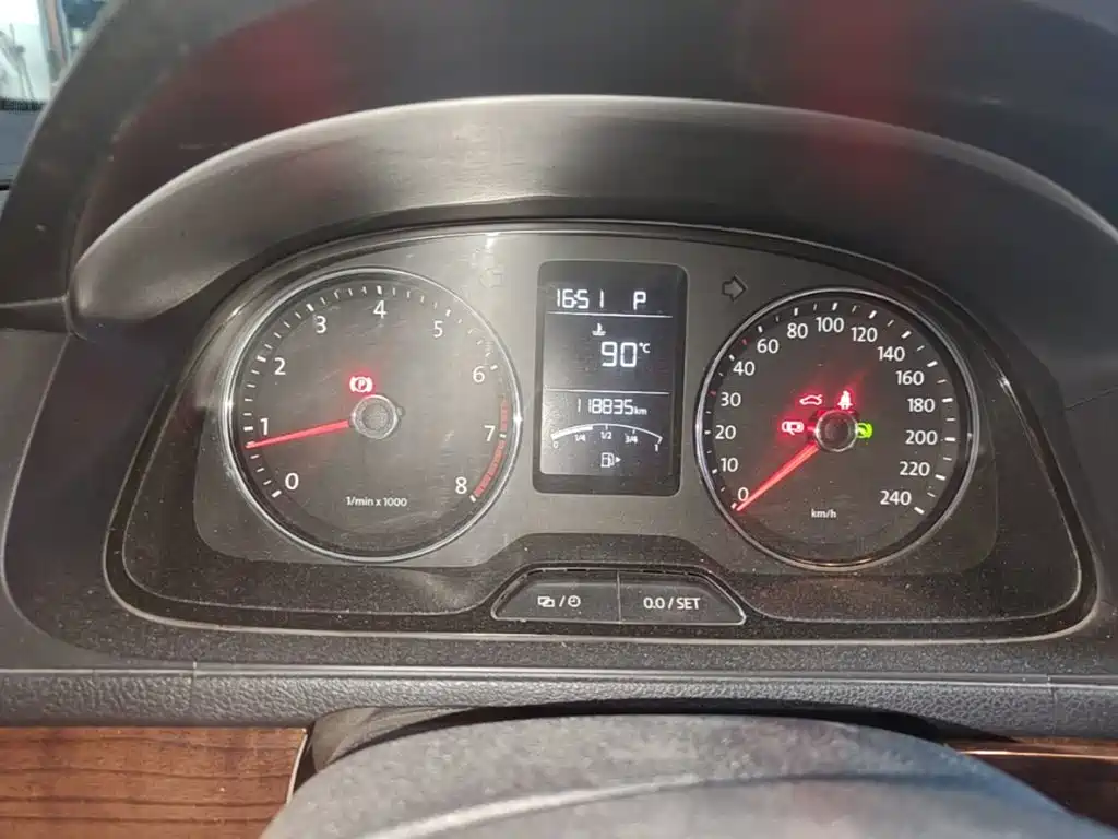Volkswagen Lavida — миниатюра 16