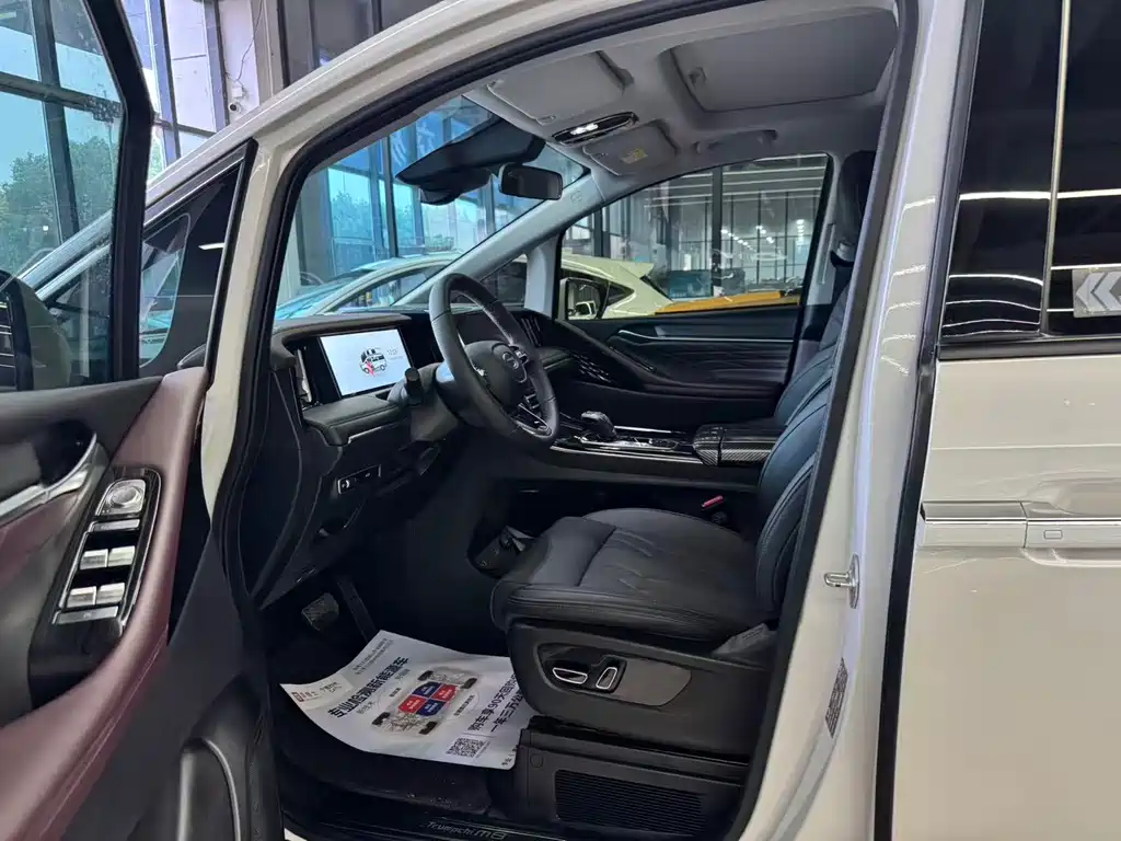 GAC Motor Trumpchi M8 — миниатюра 4