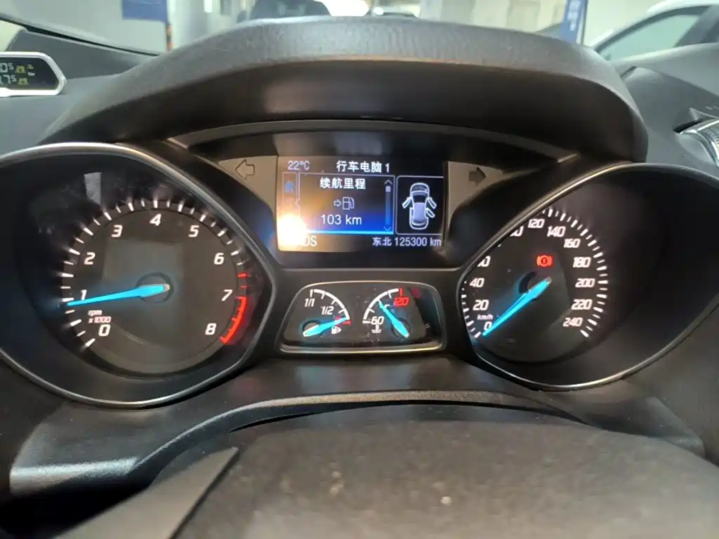 Ford Kuga — миниатюра 12