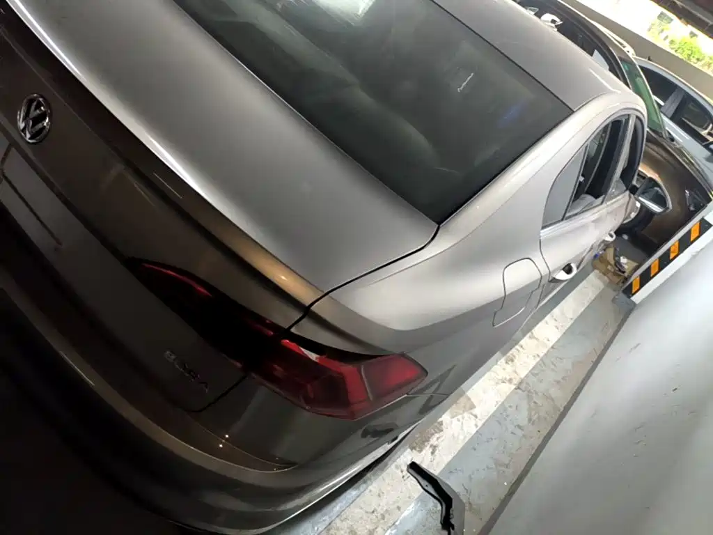 Volkswagen Bora — миниатюра 7
