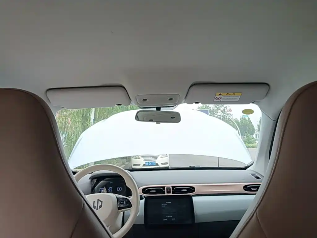 Leapmotor Leapmotor T03 — миниатюра 18