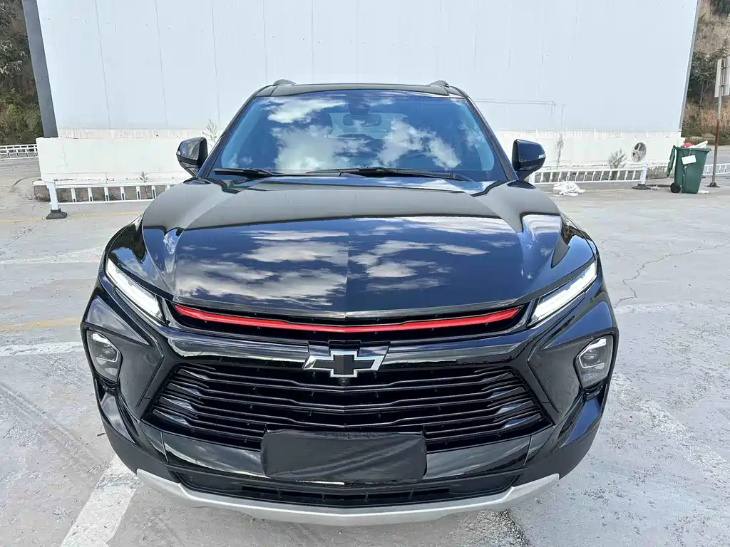 Chevrolet Blazer — миниатюра 2