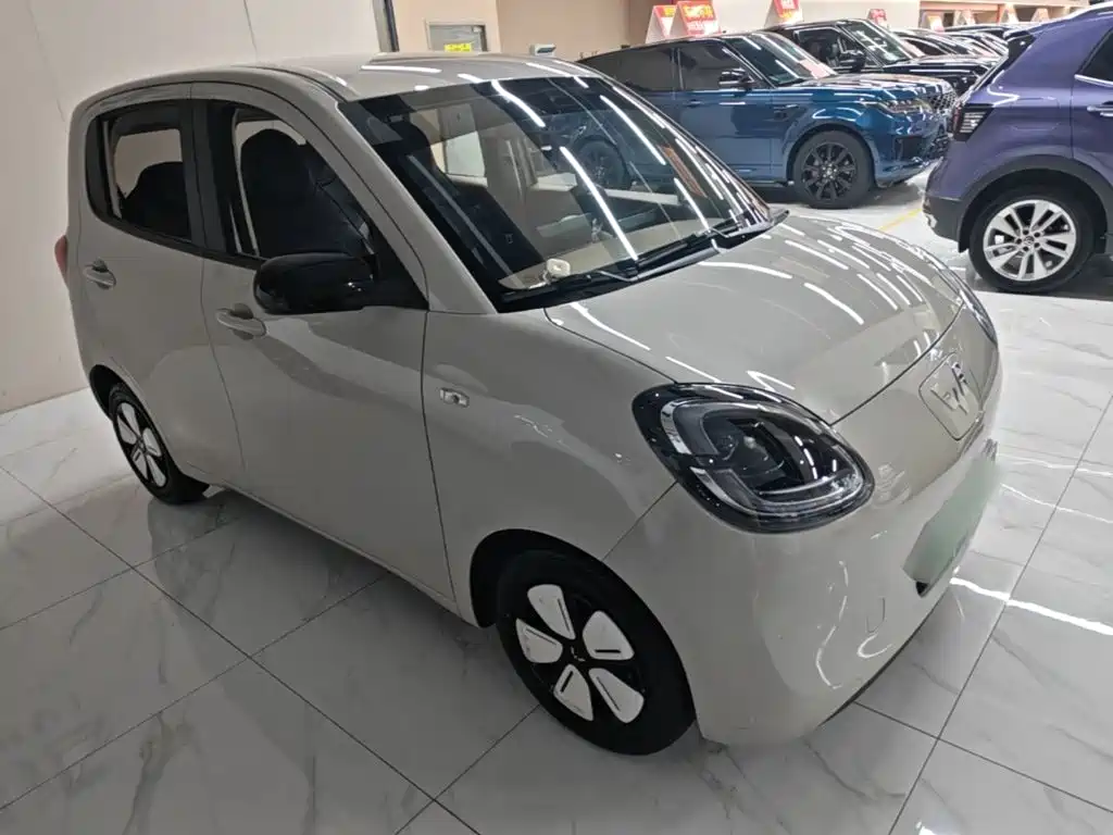 Wuling MINIEV — миниатюра 4
