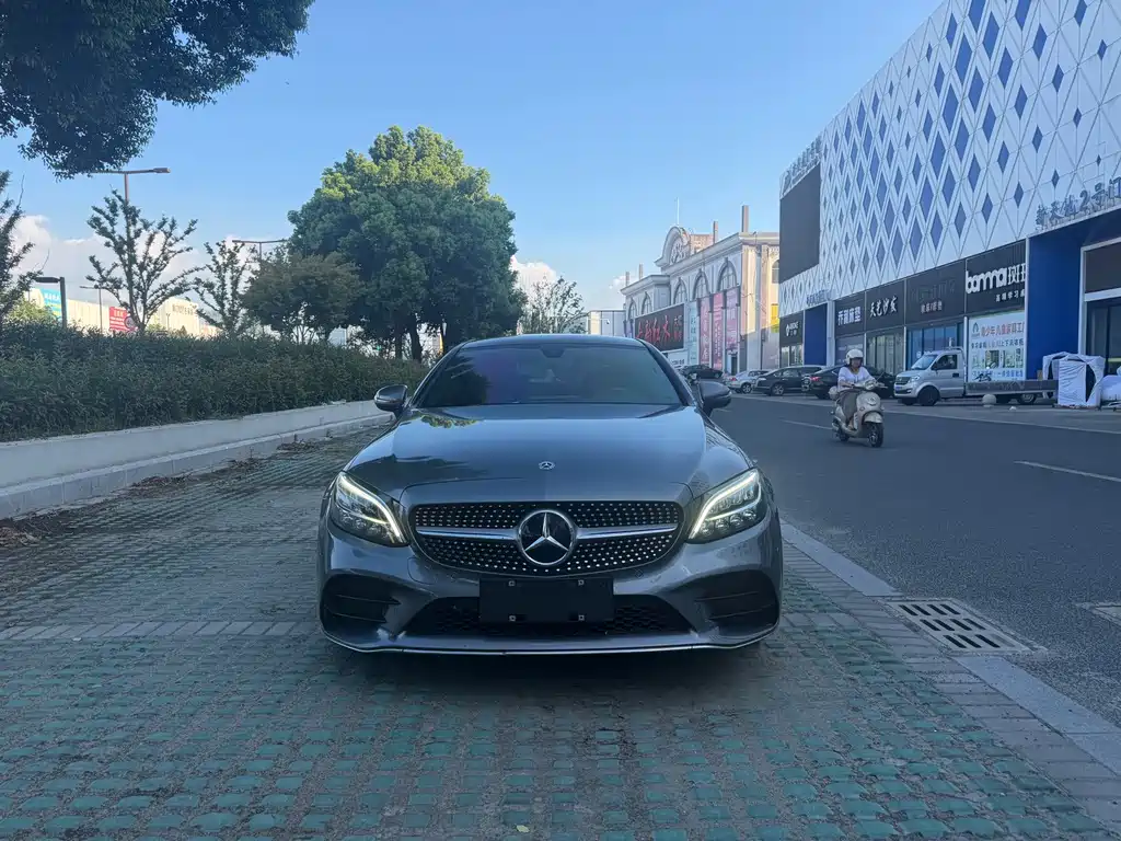 Mercedes-Benz C-Class (Import) — миниатюра 2