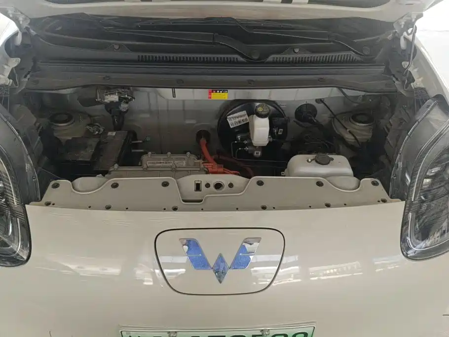 Wuling MINIEV — миниатюра 10