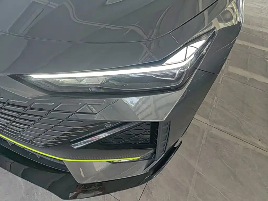 Changan UNI-V — миниатюра 24