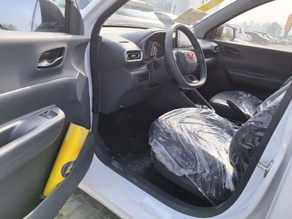 Wuling Hongguang EV — миниатюра 16
