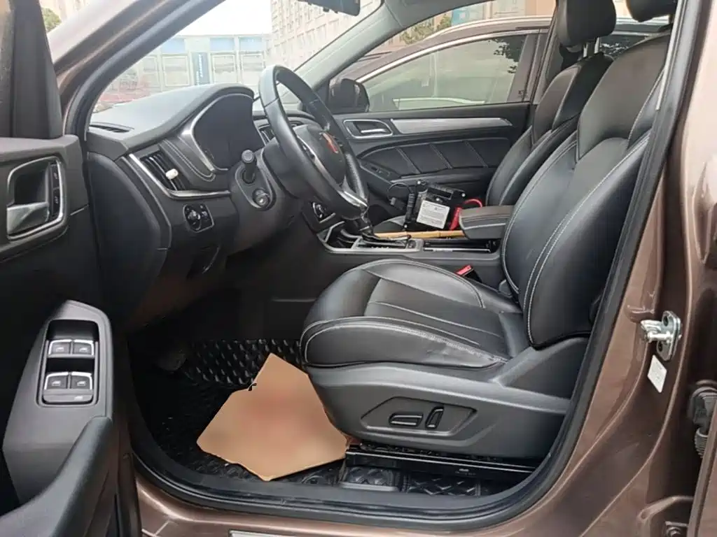 Roewe RX5 — миниатюра 15