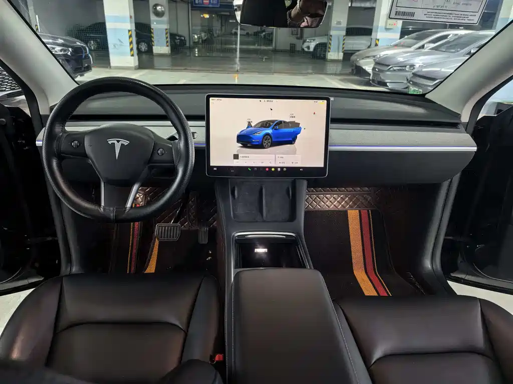 Tesla Model Y — фотографии объявления, Фото 13