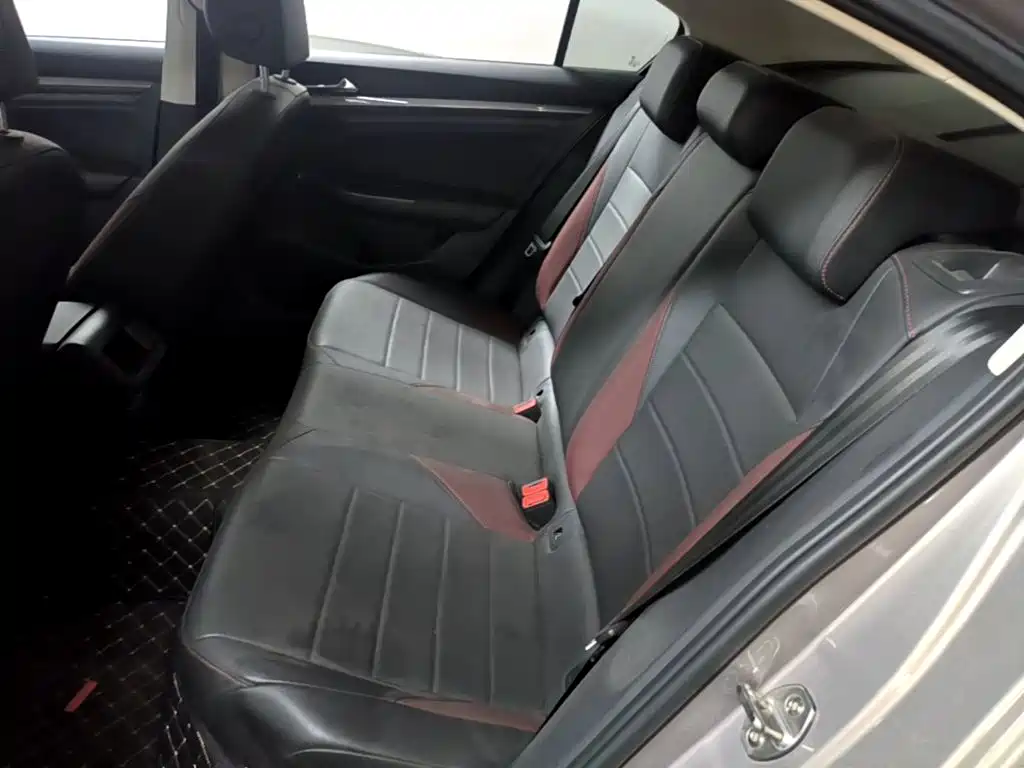 Volkswagen Bora — миниатюра 17