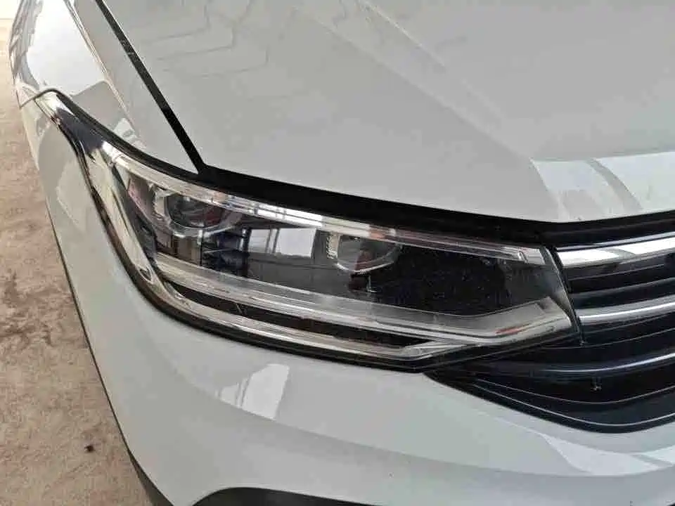 Volkswagen Tiguan L — миниатюра 6