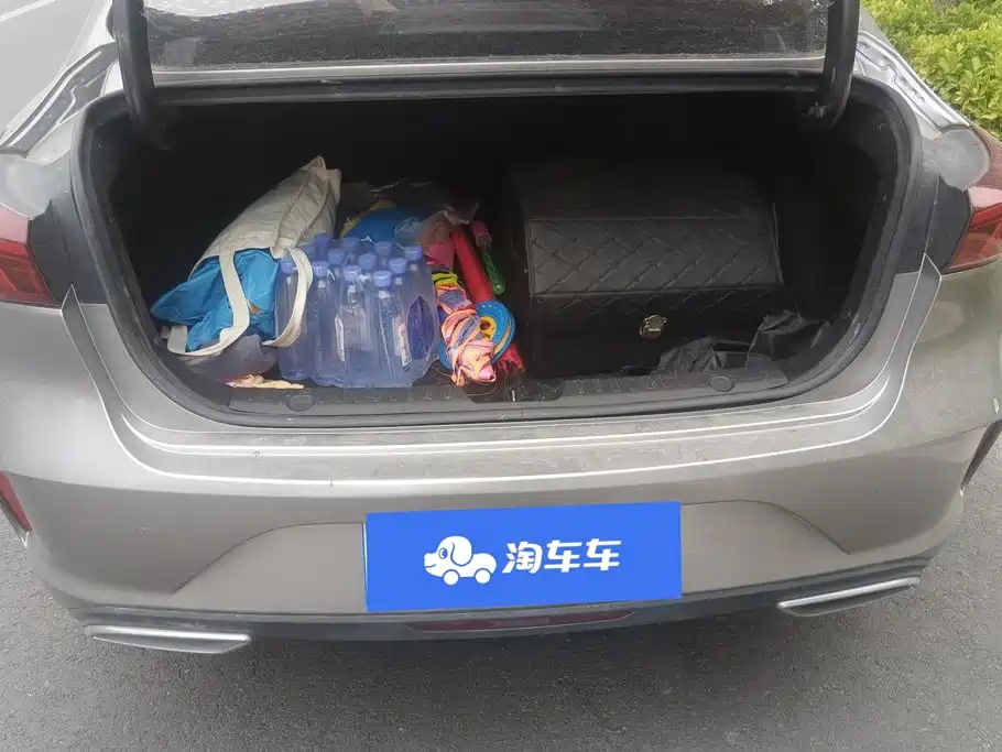 Changan Eado — миниатюра 4