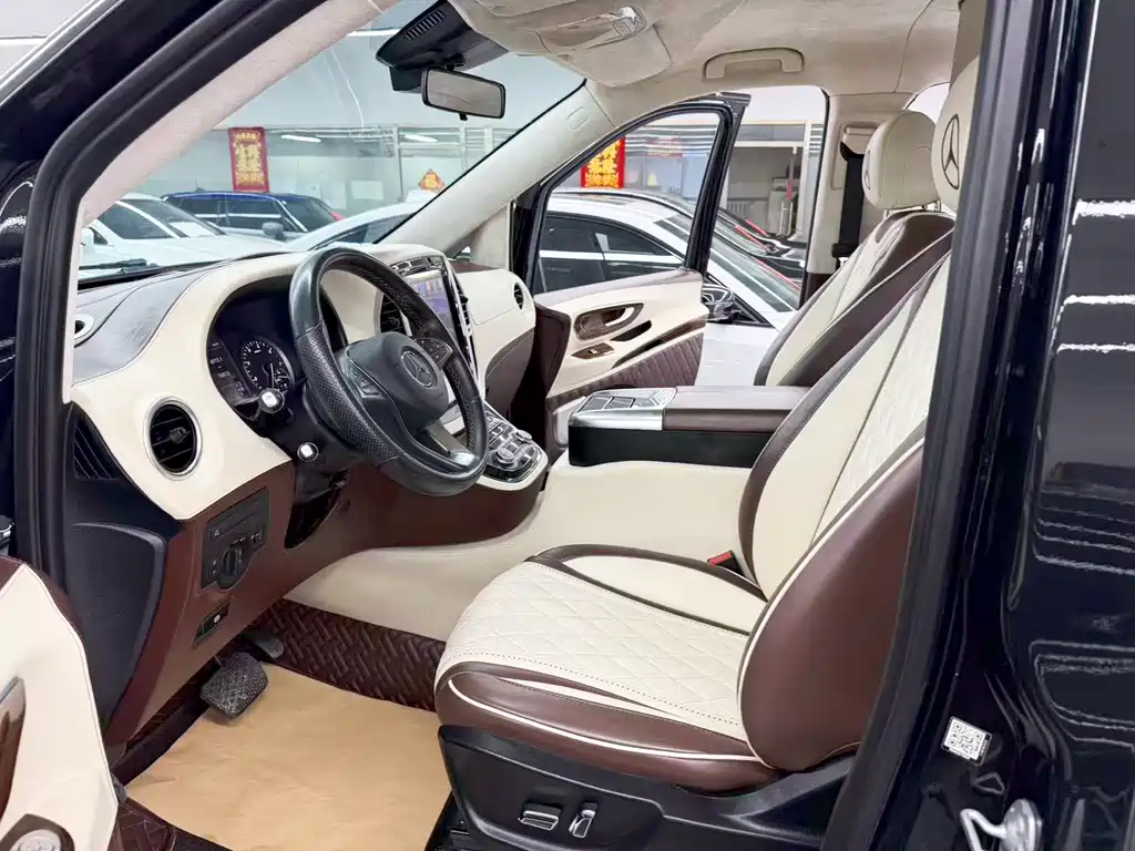 Mercedes-Benz Vito — миниатюра 7