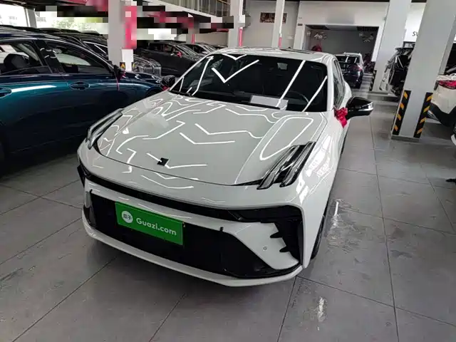 2024 Lynk & Co 03
