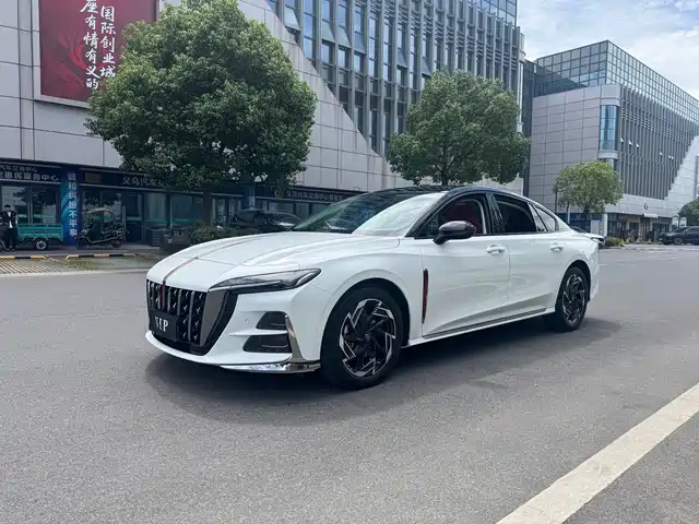 2024 Hongqi H6