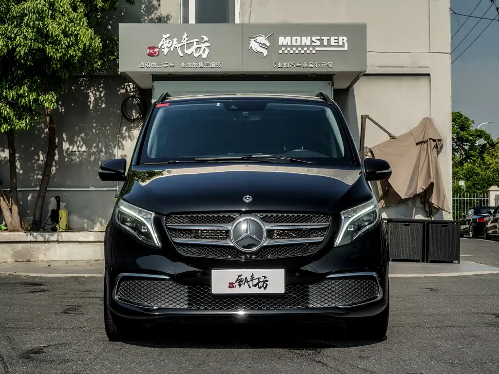 Mercedes-Benz V-Class V 2022 V 260 Luxury