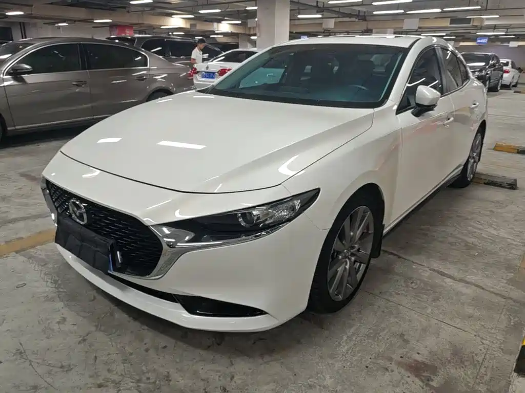 Mazda 3 Axela — миниатюра 2