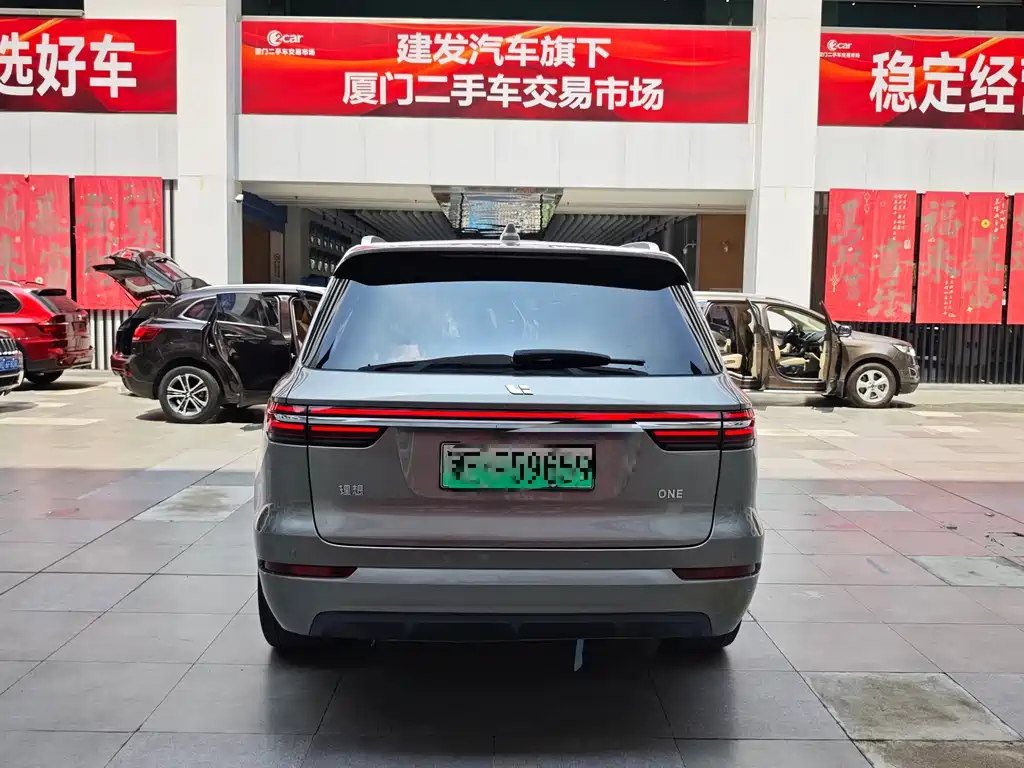 Li Auto Li ONE — миниатюра 10