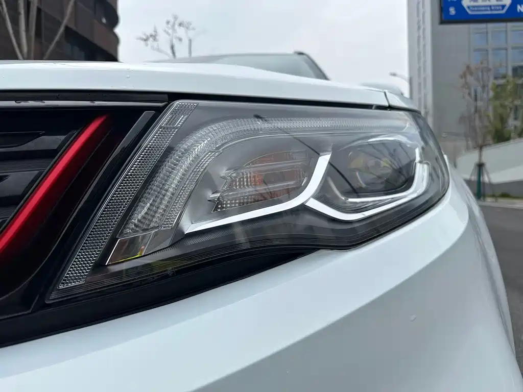 GEELY AUTOMOBILE BOYUE