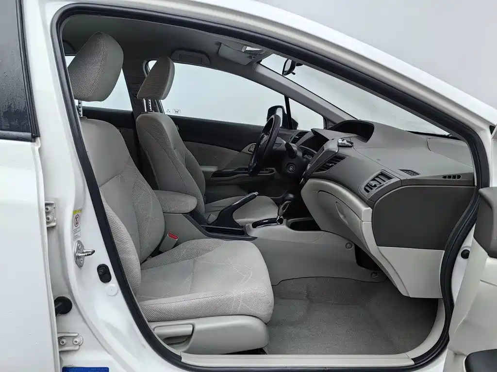 Honda Civic — миниатюра 23
