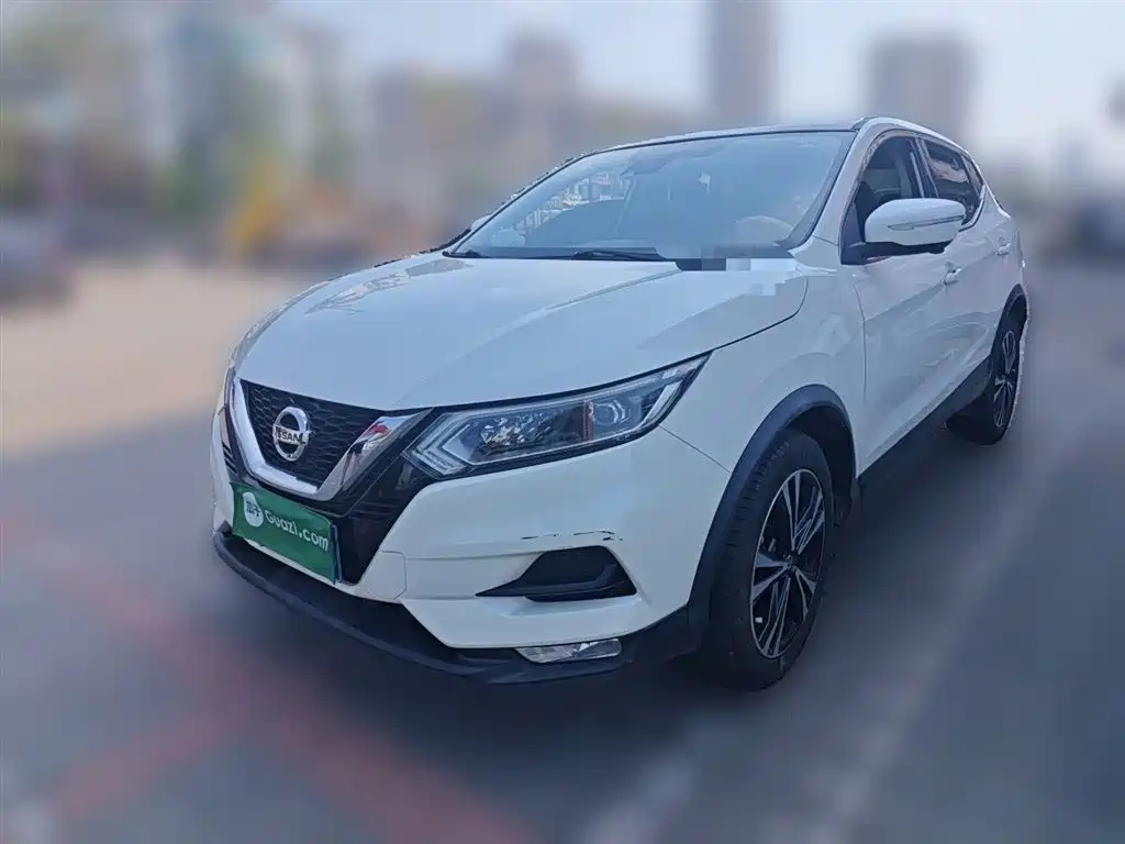 Купить Nissan Qashqai