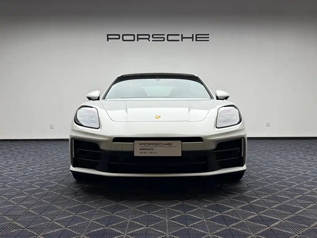 Porsche Panamera — миниатюра 7