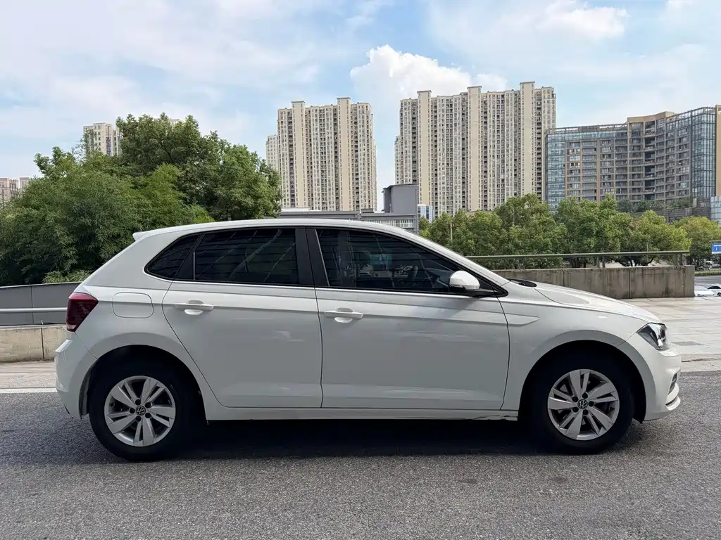 Volkswagen Polo — миниатюра 10