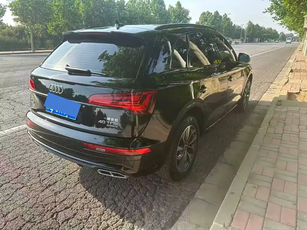 Audi Q5L 2024 40 TFSI Luxury