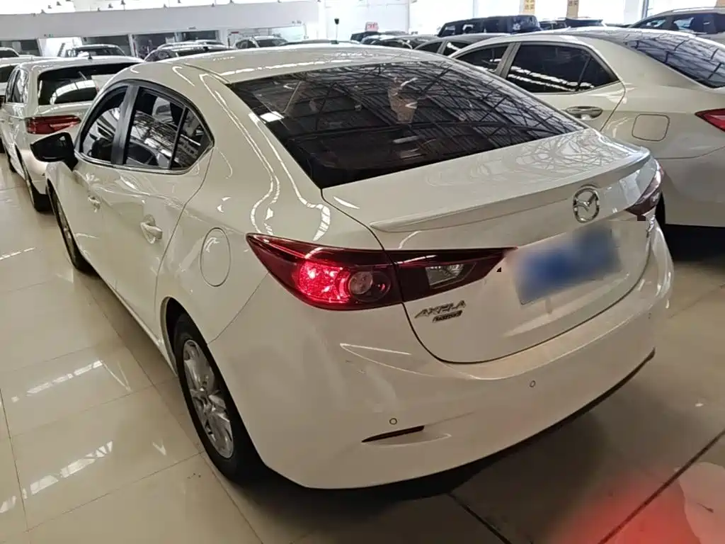 Mazda 3 Axela — миниатюра 5