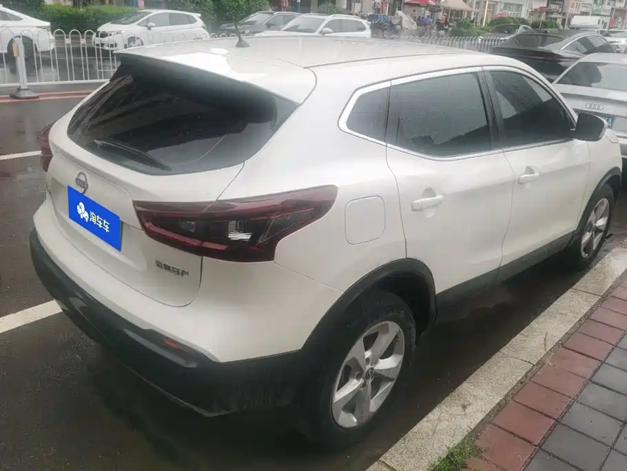 Nissan Qashqai 2025 2.0L CVT XV
