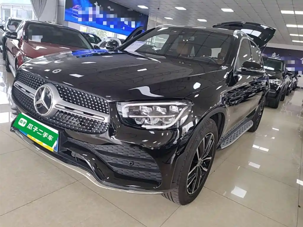 Купить Mercedes-Benz GLC