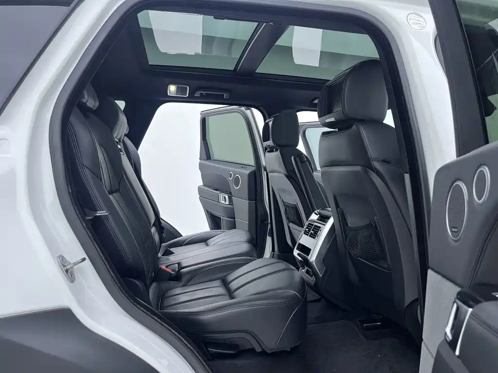 Land Rover Sport — миниатюра 10