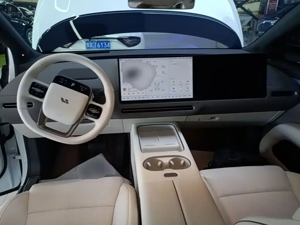 Li Auto Идеальный i6 — миниатюра 10