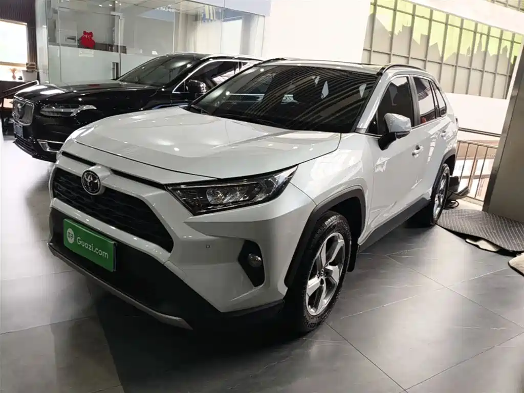 Toyota RAV4 2023
