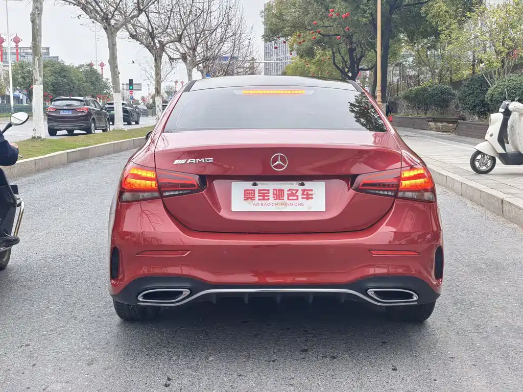 MERCEDES-BENZ A CLASS