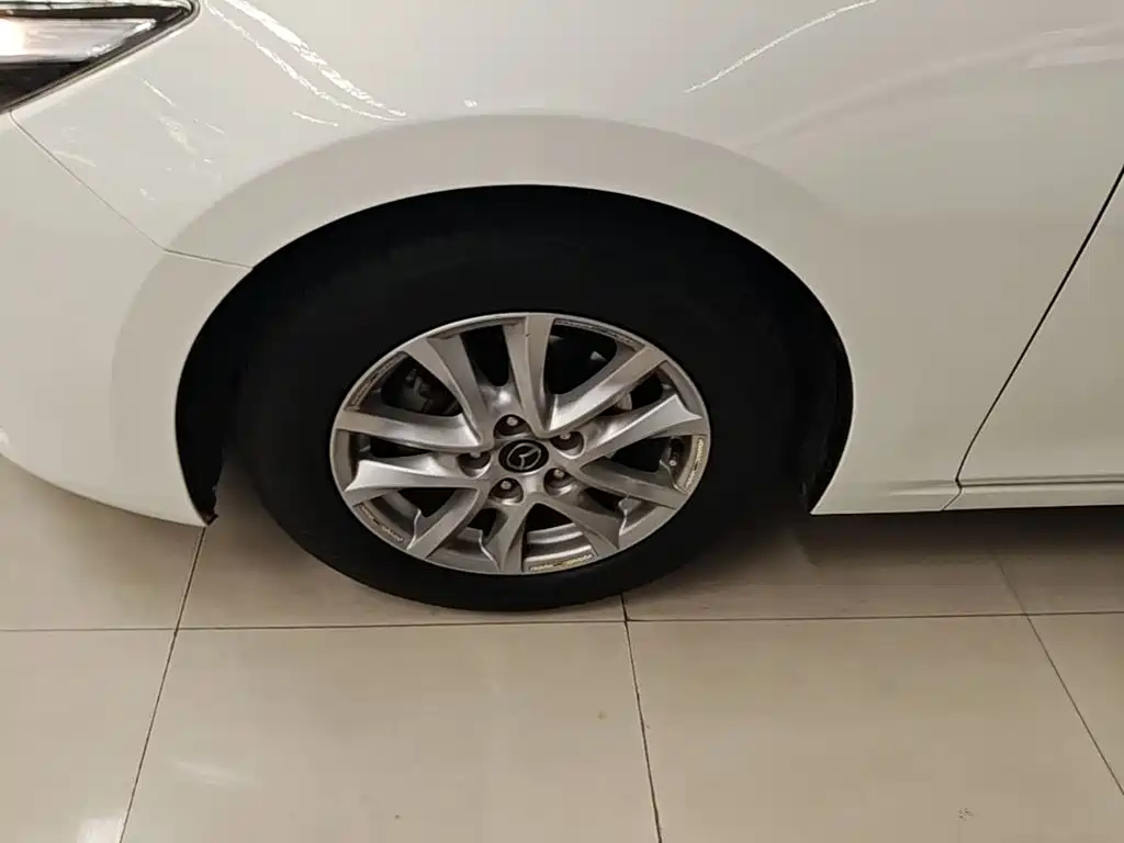 Mazda 3 Axela — миниатюра 23