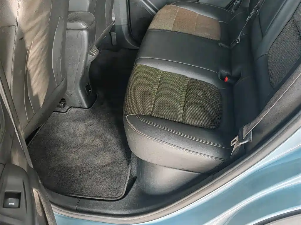 BUICK SLIGHTLY BLUE 7