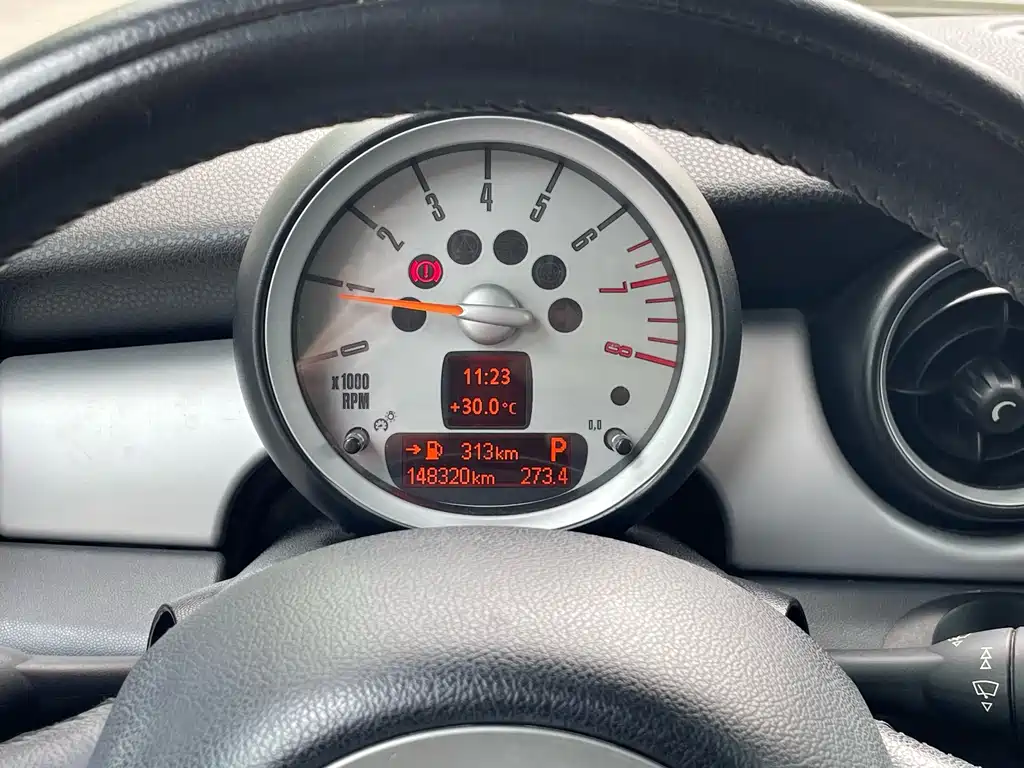MINI Clubman 1.6L COOPER Cheer, фото 8
