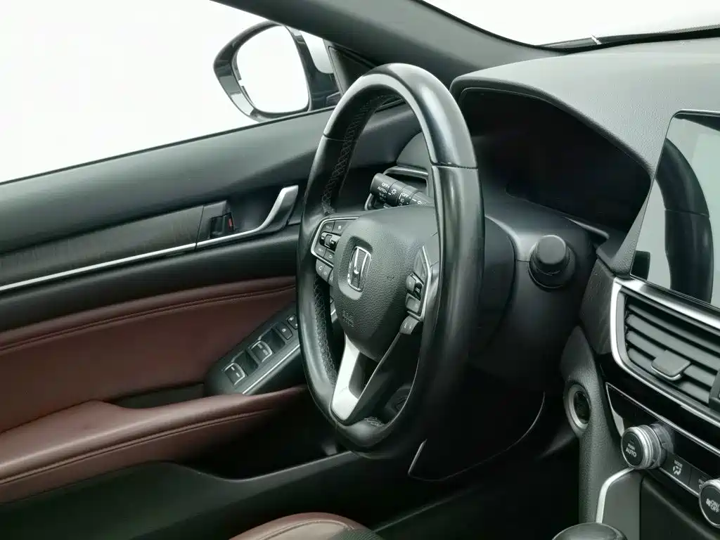 Honda Inspire — миниатюра 22
