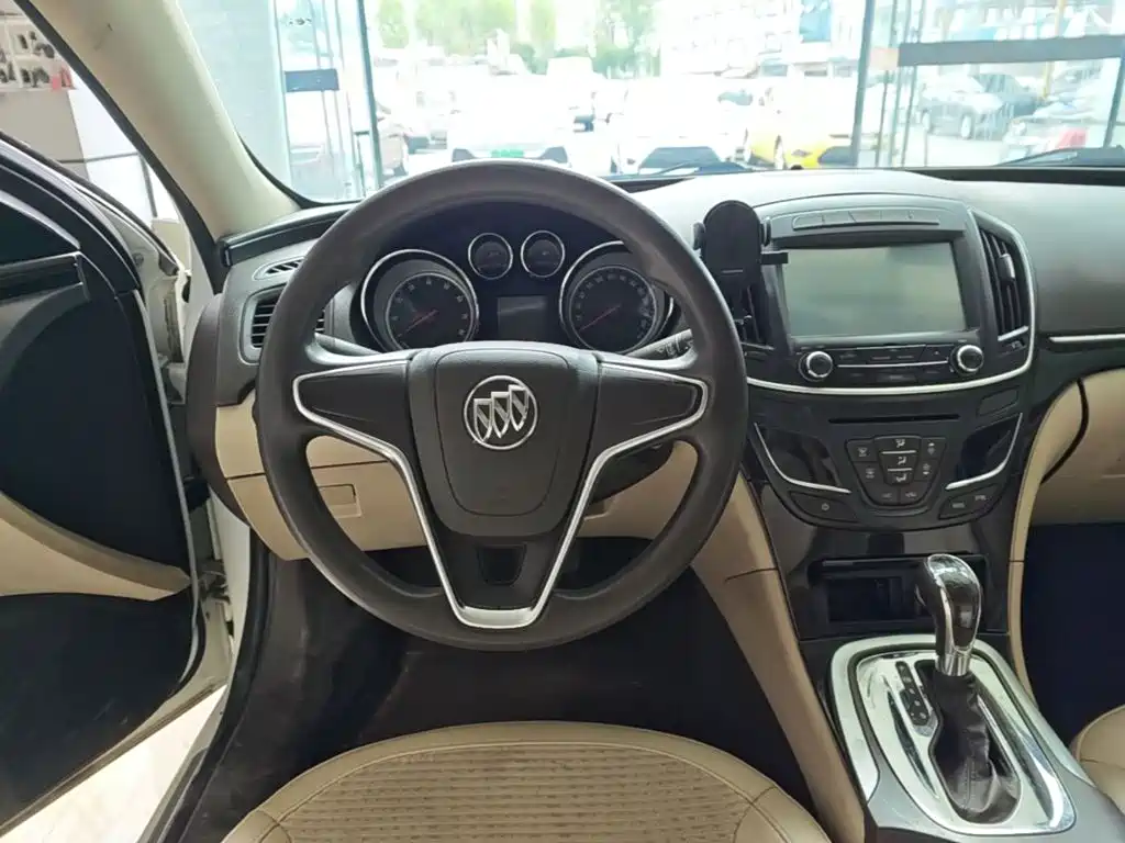 Buick Regal — миниатюра 11