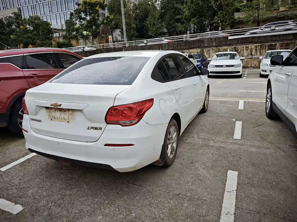 Chevrolet Cavalier — миниатюра 9
